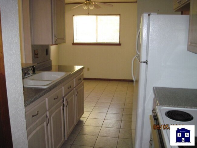 Building Photo - 309 Myra Lou Ave, Copperas Cove, TX 76522