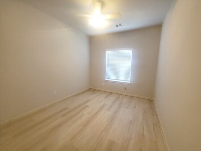 Foto del edificio - 812 Featherbrook Ct