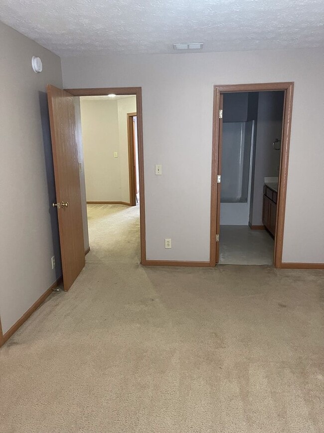Building Photo - 3350 Edison Dr