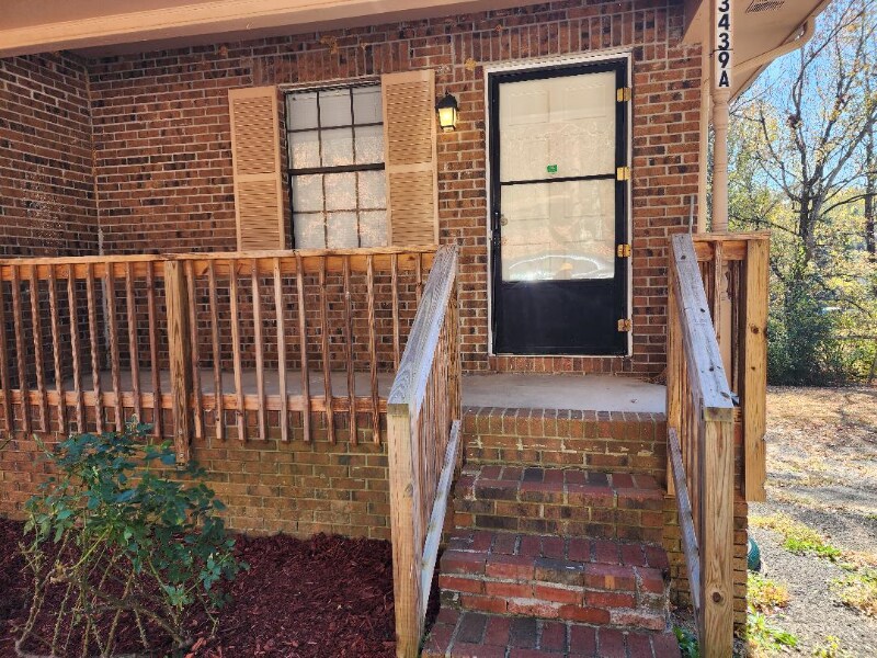 Primary Photo - 3439 Cagle Rd
