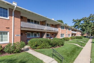 Building Photo - Woodmont Park Apartments