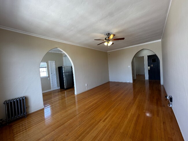 Photo - 2208 Carroll St Apartment