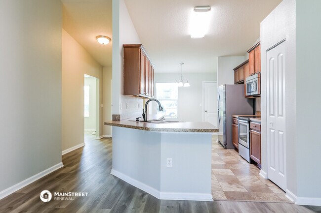 Building Photo - 45088 Dutton Way