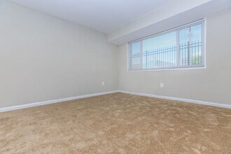 Interior Photo - Regency Court Apartments