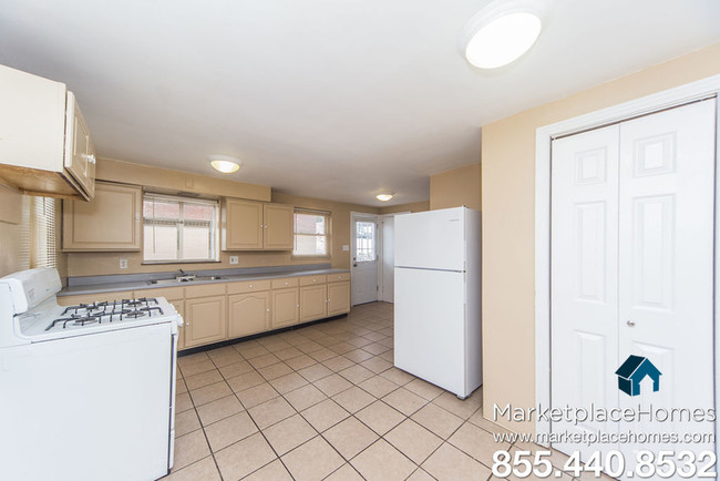 Foto del edificio - 307 Cedarhurst Dr