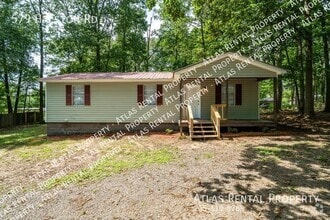 Building Photo - 579 Halston Rd