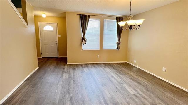 Building Photo - 5320 Pandale Valley Dr