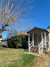 Building Photo - 5233 Wyandotte Ave