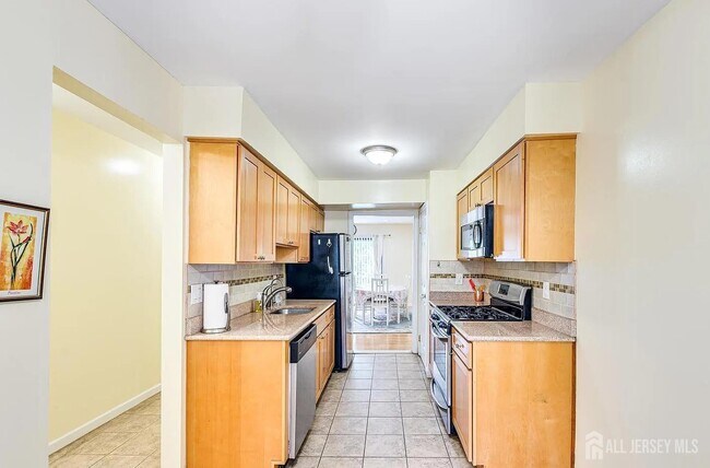 Foto del edificio - 6 Dogwood Dr