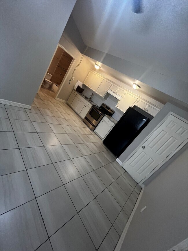 Foto del edificio - 1407 Lamesa Ave