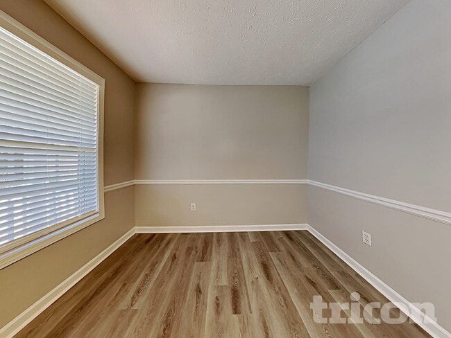 Building Photo - 1417 Stream Walk