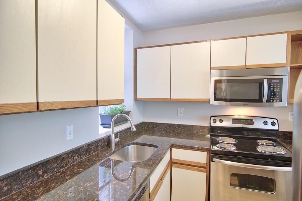 Foto principal - 1409 Commonwealth Avenue