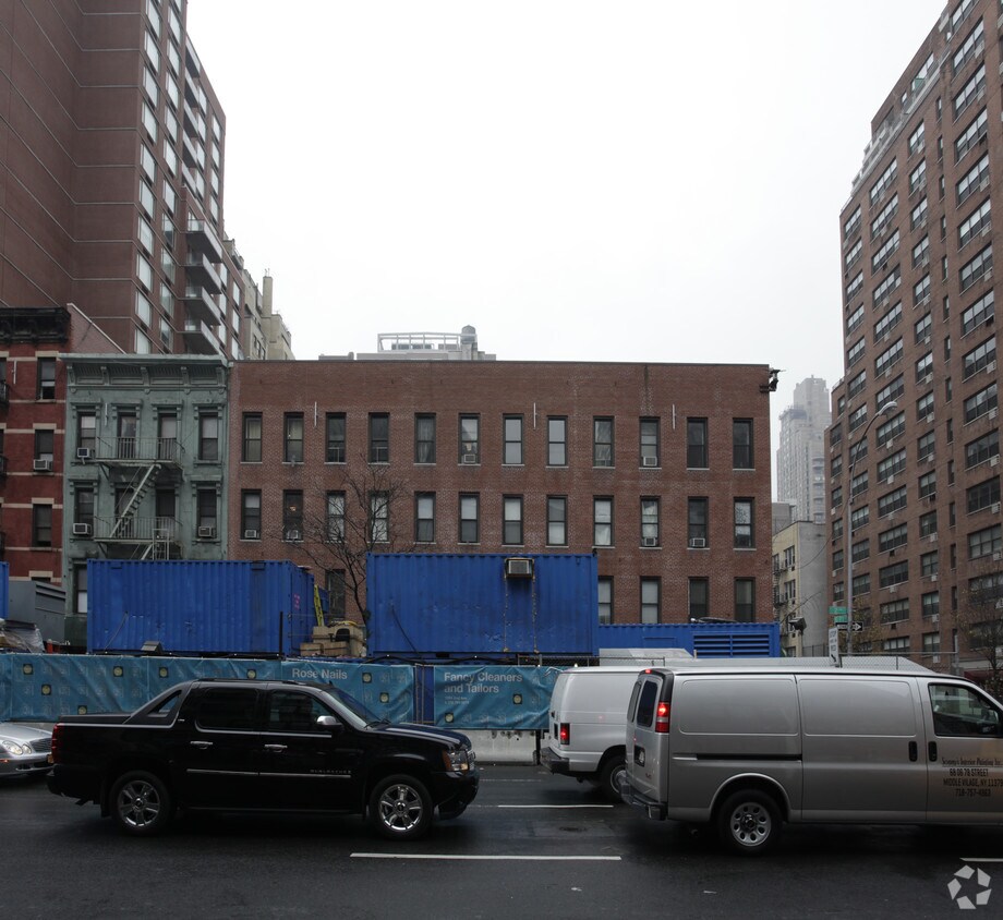 Exterior - 1384 Second Ave