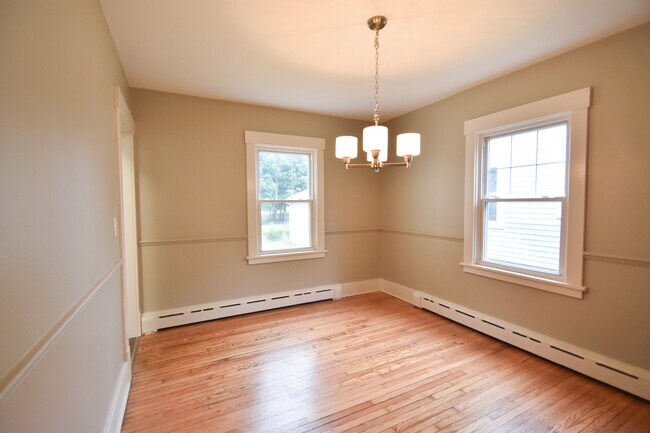 Dining Room - 49 Park Dr