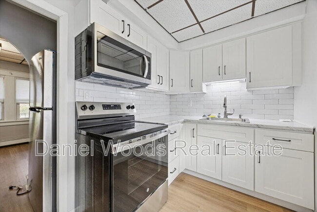 Photo - 420 Glenwood Ave Apartment