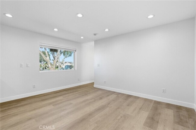 Foto del edificio - 1206 Kornblum Ave.