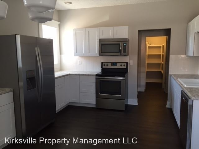 Foto del edificio - 4 br, 2 bath House - 111 1/2 S FRANKLIN