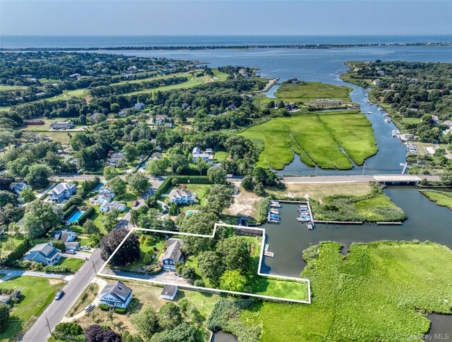 Building Photo - 3 Bishop Ave