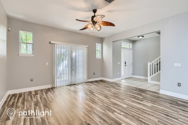 Building Photo - 7013 Cupseed Ln