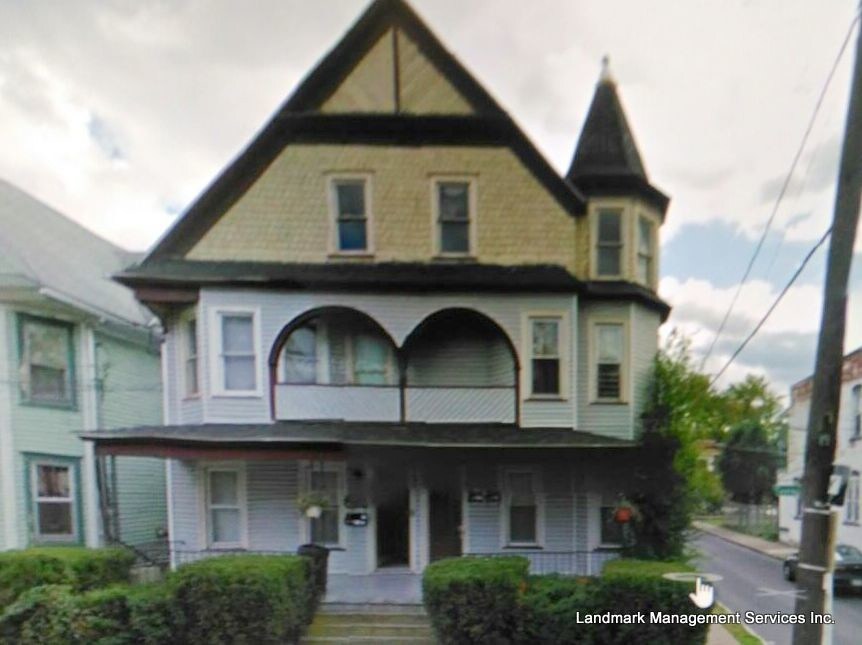 84 Carey Ave, Wilkes Barre, PA 18702 Room for Rent in Wilkes Barre