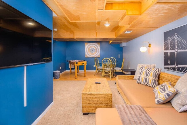 Foto del edificio - 111 River Dr