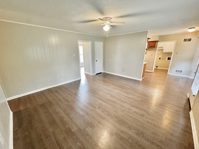 Foto del edificio - 5022 Harrington Ave