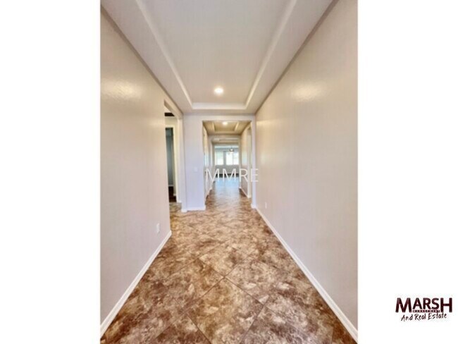 Foto del edificio - Beautiful 4 bedroom home with so many upgrades in San Tan Valley/Queen Creek area!