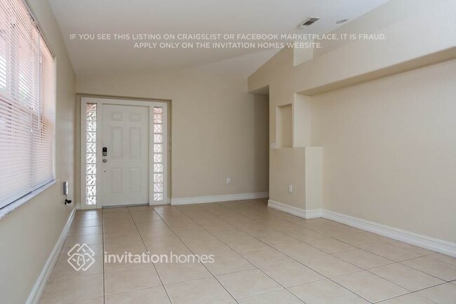 Foto del edificio - 7300 W 34th Ct