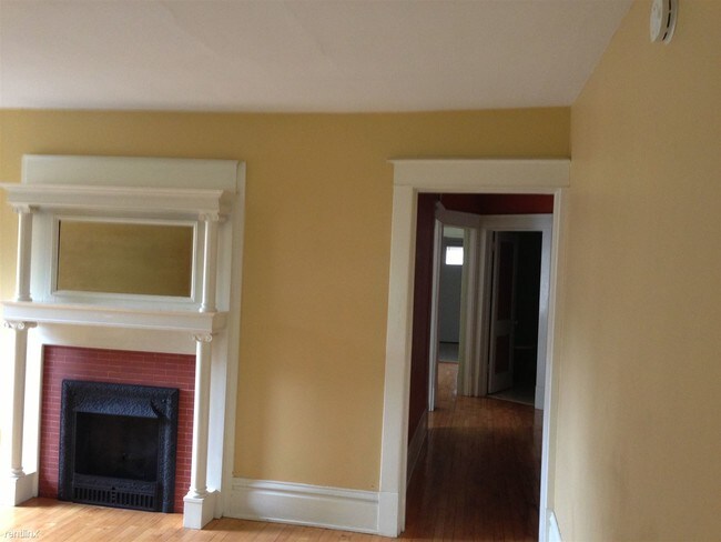 Building Photo - 161 Prospect Ave NE