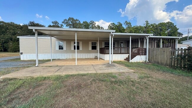 Building Photo - 304 Winnfield Rd
