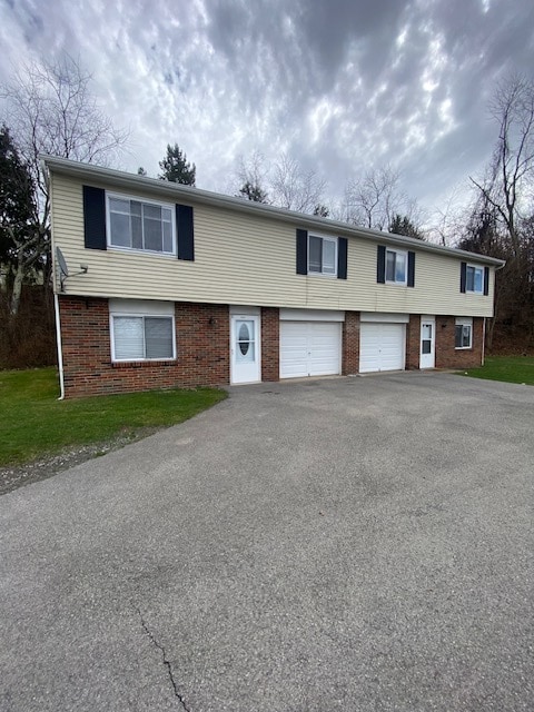 Building Photo - 3282 Ridge Road Ext