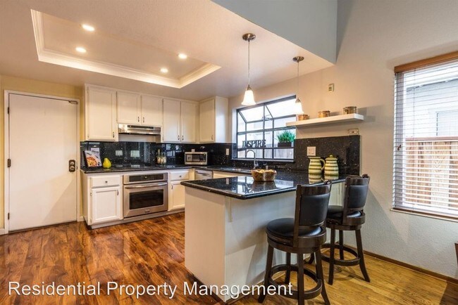 Building Photo - 3 br, 2 bath House - 4925 Seneca Park Loop