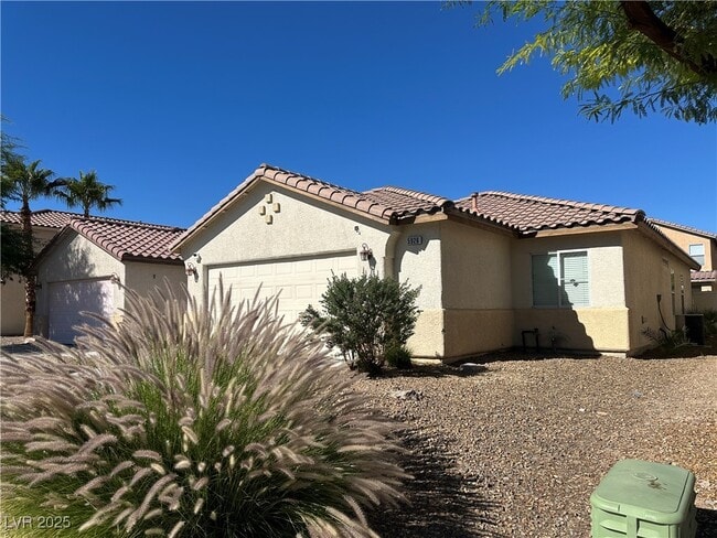 Foto del edificio - 5926 Mahogany Mountain Dr