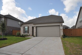 Building Photo - 32327 Melbrooke Dr