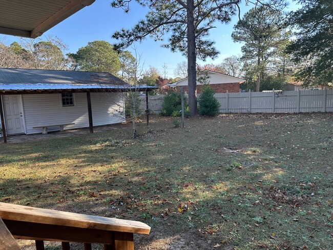 Building Photo - 4 Bedroom 1 1/2 Bath for Rent W/ Converted...