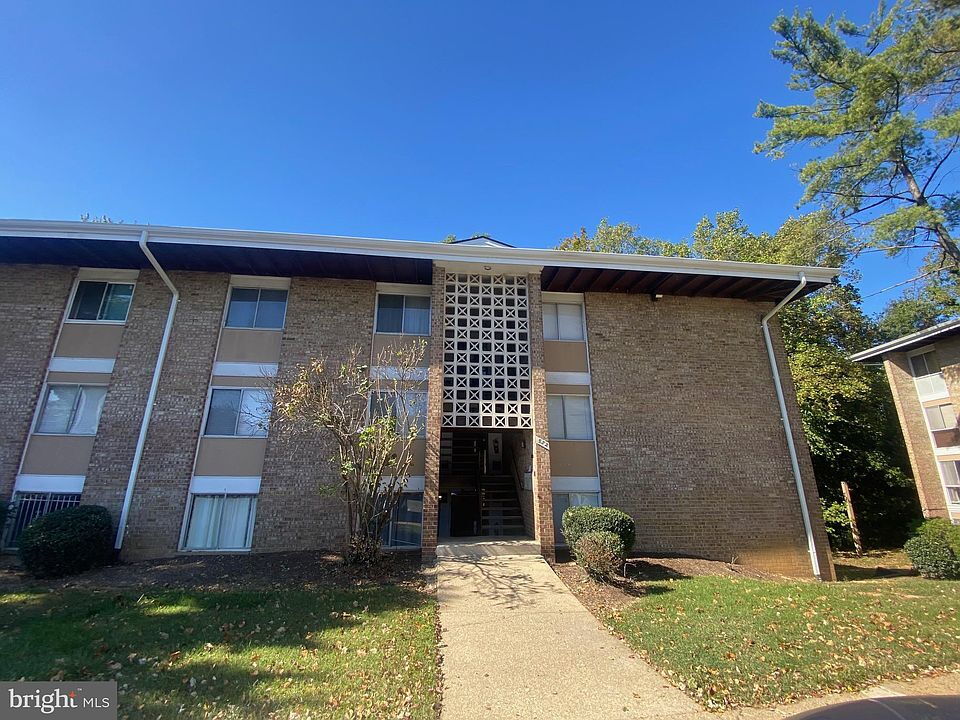 Foto principal - "Charming 2-Bed Condo Retreat in Oxon Hill – Spacious 894 Sq Ft of Comfort!"