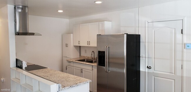 Building Photo - 3 br, 2 bath House - 33095 Adelfa Ave.