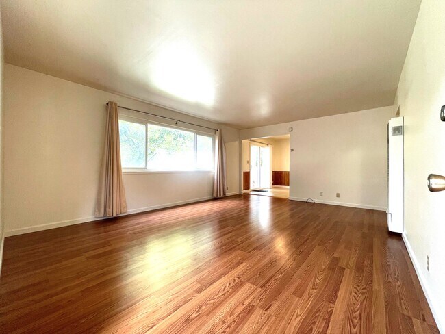 Foto del edificio - 2124 Damuth St