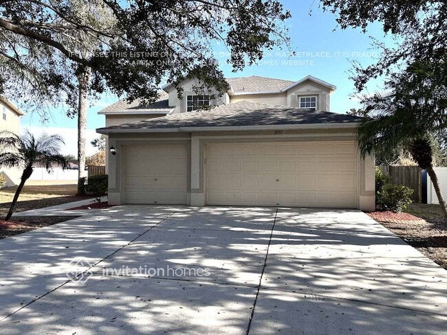 Building Photo - 2711 Queen Alberta Dr