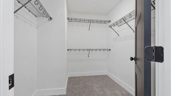 Building Photo - 4415 Conifer Ln
