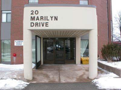 Photo du bâtiment - 20 Marilyn Dr