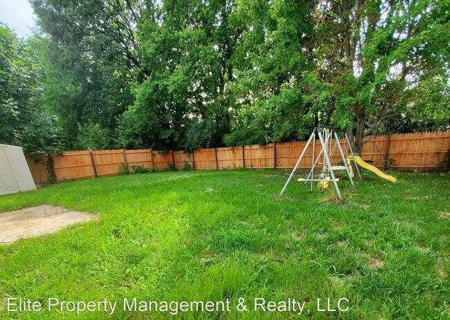 Building Photo - 4 br, 3 bath House - 3160 Stratus Drive