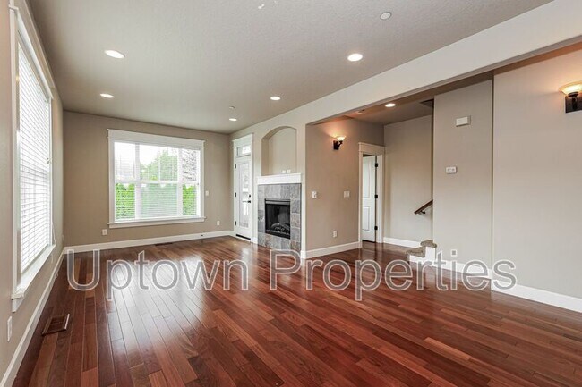 Foto del edificio - 9402SE SE Causey Ave