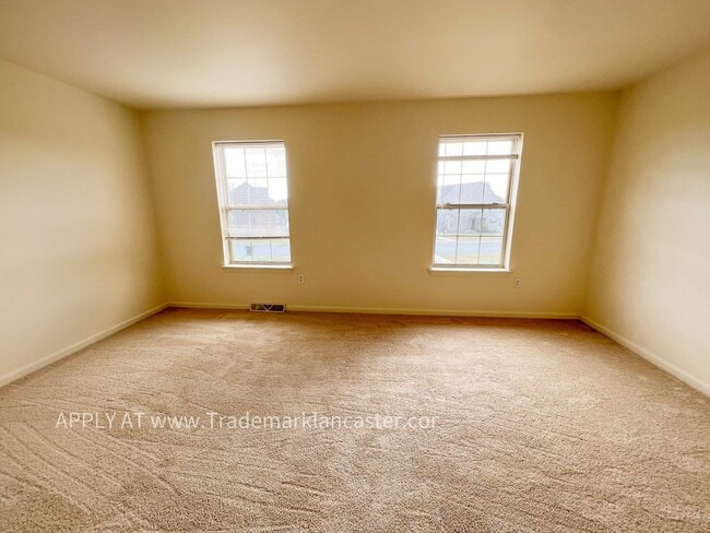 Building Photo - 35 Covington Ct