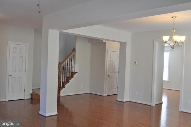 Building Photo - 22639 Tivoli Ln