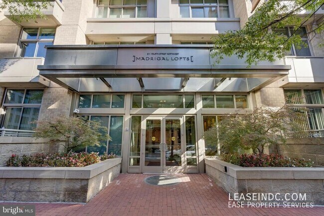 Foto del edificio - 811 4th St NW
