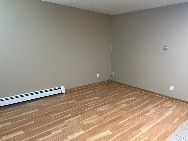 Foto del edificio - 88 Olive Ct