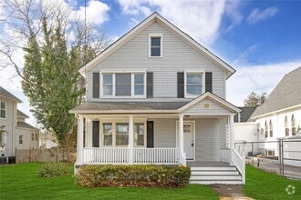 Building Photo - 178 S Ocean Ave