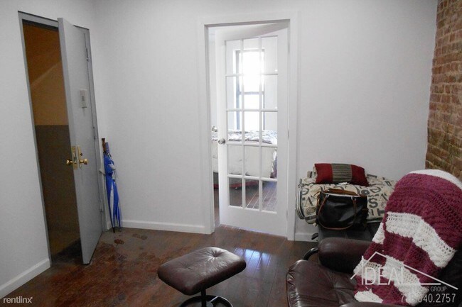 Foto del edificio - 517 4th Ave