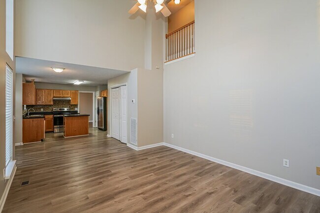 Foto del edificio - 5555 Craftwood Dr